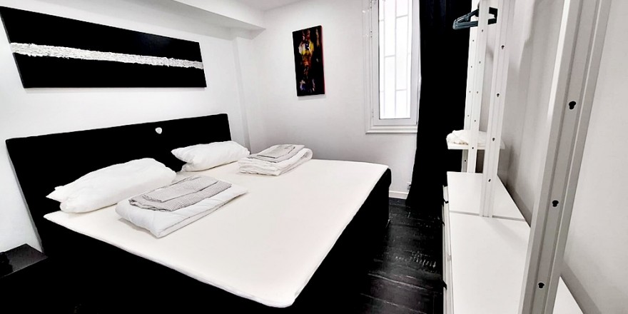 bedroom9